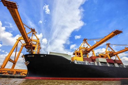 車?yán)遄舆M(jìn)口報關(guān)