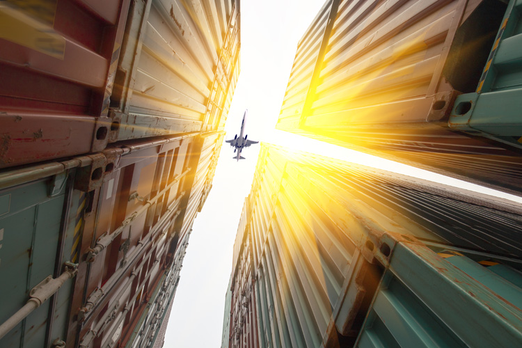 汽車配件進口報關代理費多少